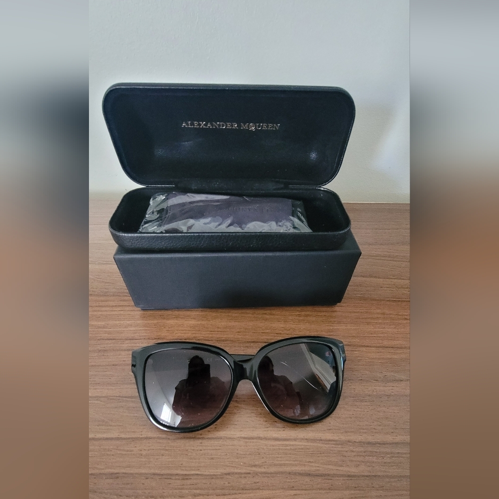 Alexander McQueen Sunglasses